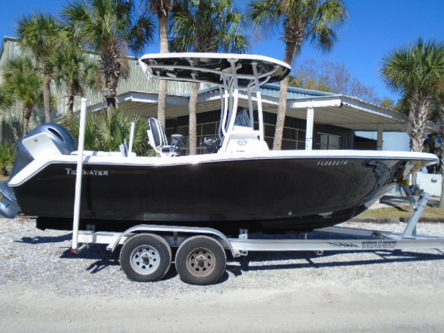 2022 Tidewater 220 LXF
